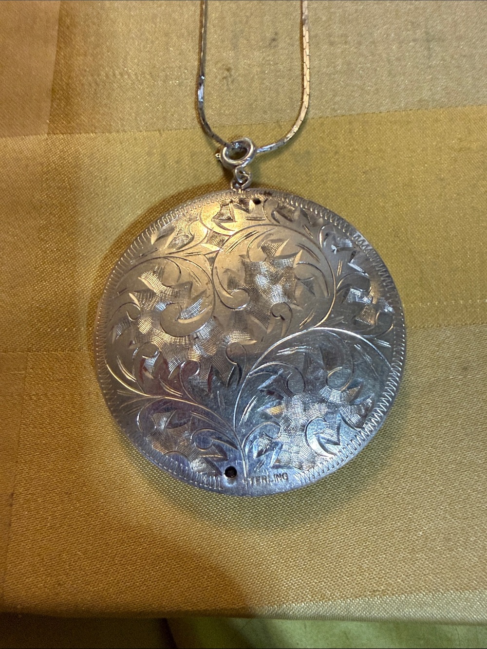 Sterling Silver Engraved Round pendant -
